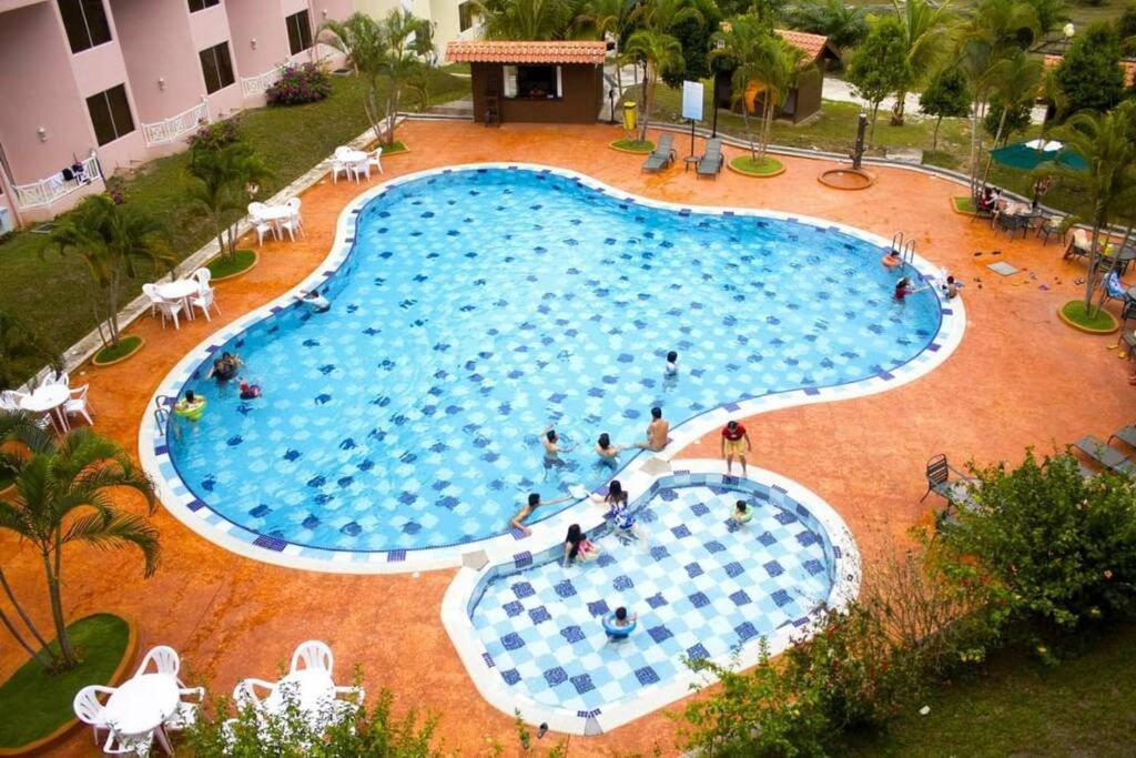 Lotus Desaru Beach Resort, 2 Bdrms, W/Splash Park Bandar Penawar Luaran gambar